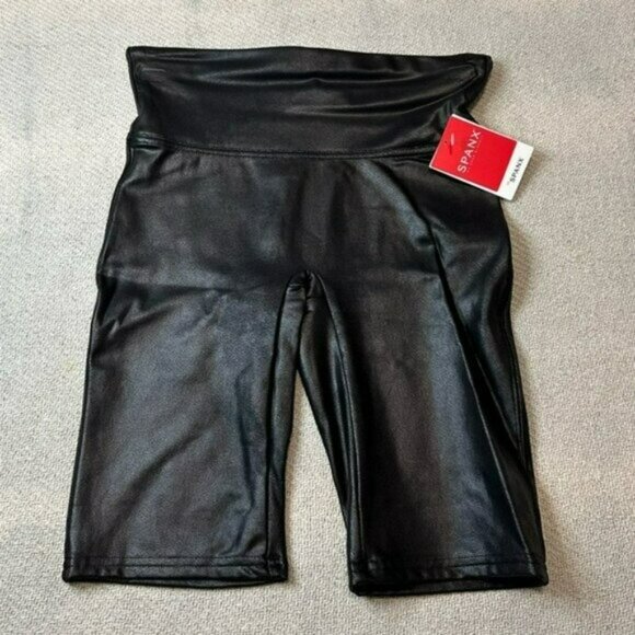 Spanx Shorts Black Size Small NWT Faux Leather Biker Sold Out - Picture 2 of 9